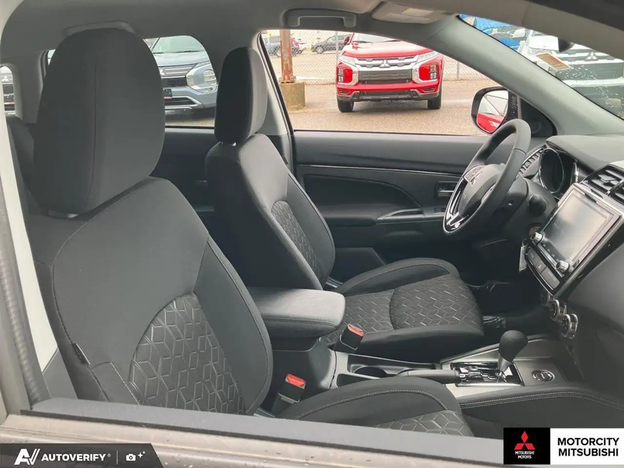 Mitsubishi RVR снимка Mitsubishi RVR
