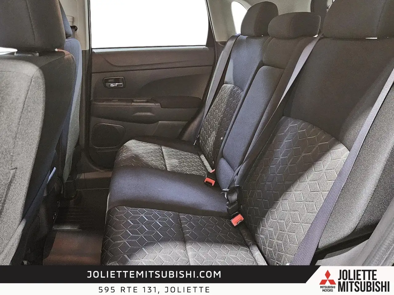 Mitsubishi RVR снимка Mitsubishi RVR