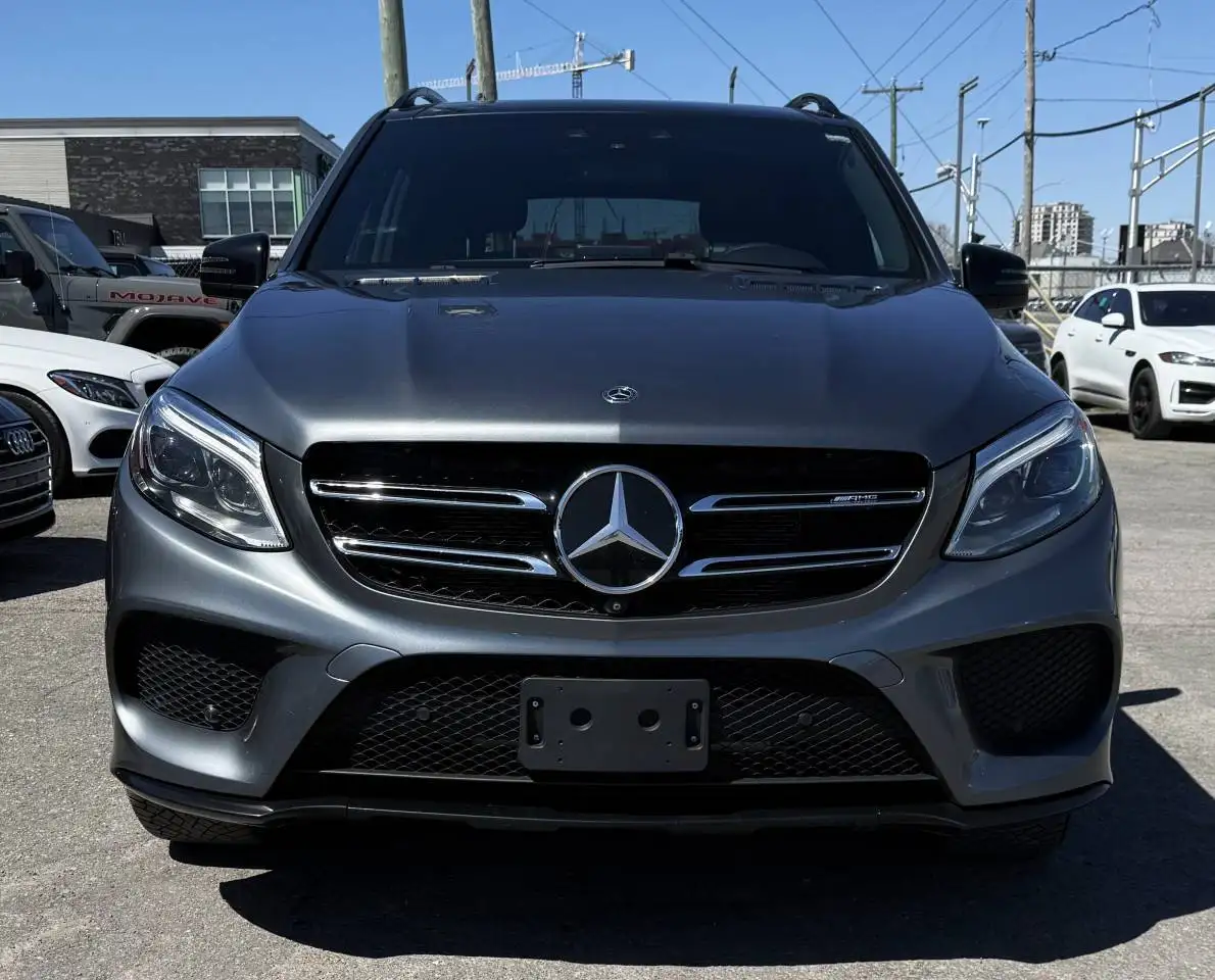 Mercedes-Benz GLE снимка Mercedes-Benz GLE