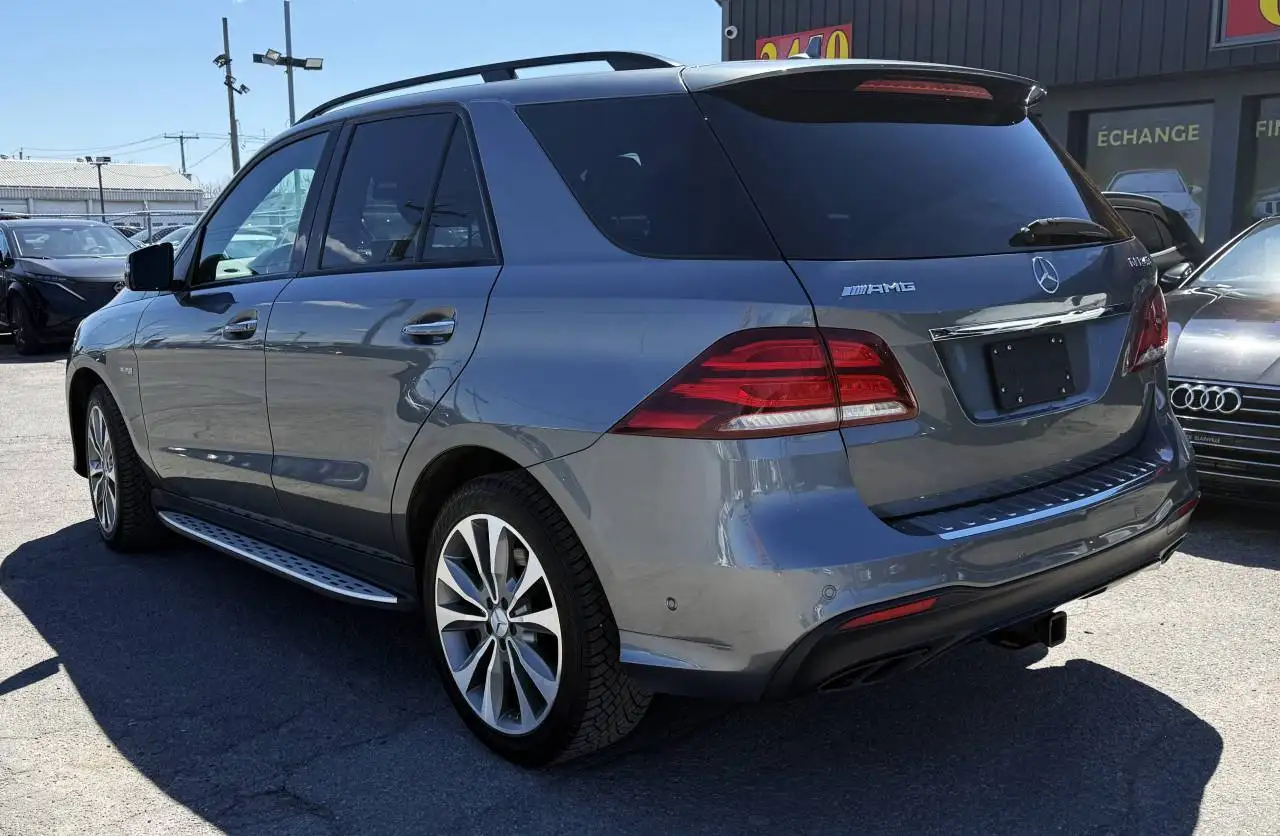 Mercedes-Benz GLE снимка Mercedes-Benz GLE