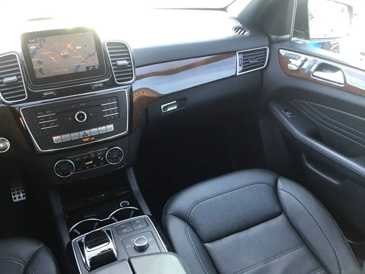 Mercedes-Benz GLE снимка Mercedes-Benz GLE