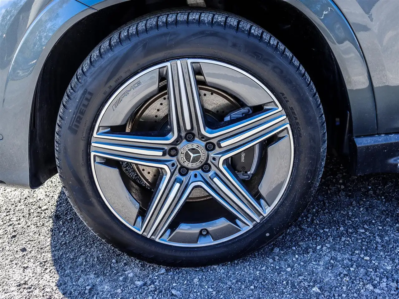 Mercedes-Benz GLE снимка Mercedes-Benz GLE