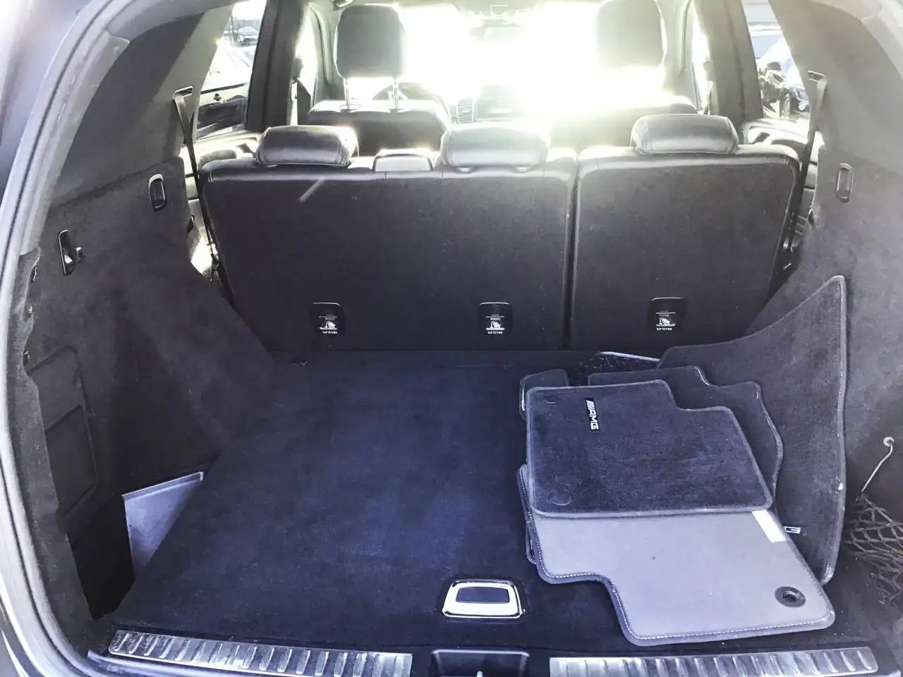 Mercedes-Benz GLE снимка Mercedes-Benz GLE