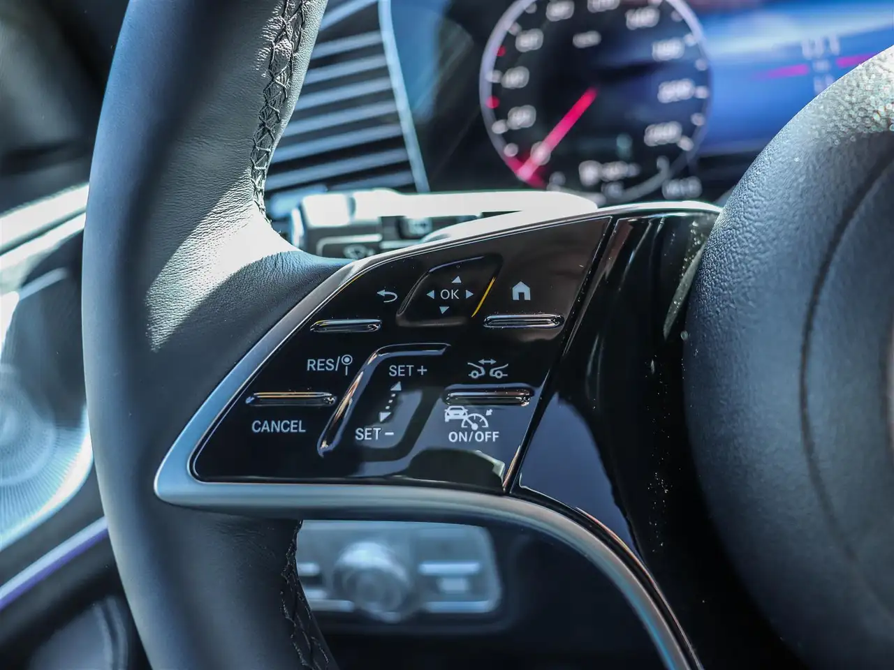 Mercedes-Benz GLE снимка Mercedes-Benz GLE