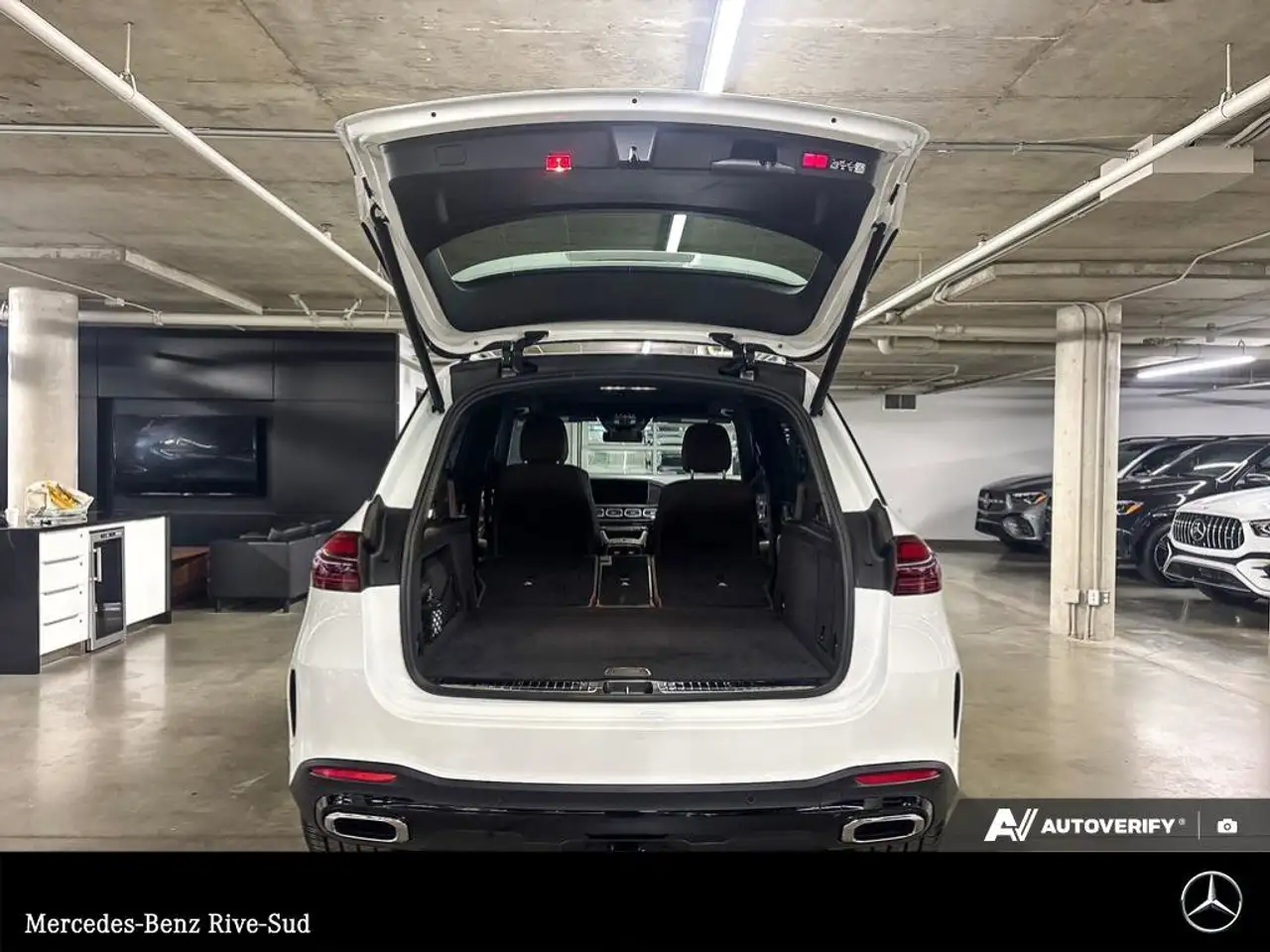 Mercedes-Benz GLE снимка Mercedes-Benz GLE