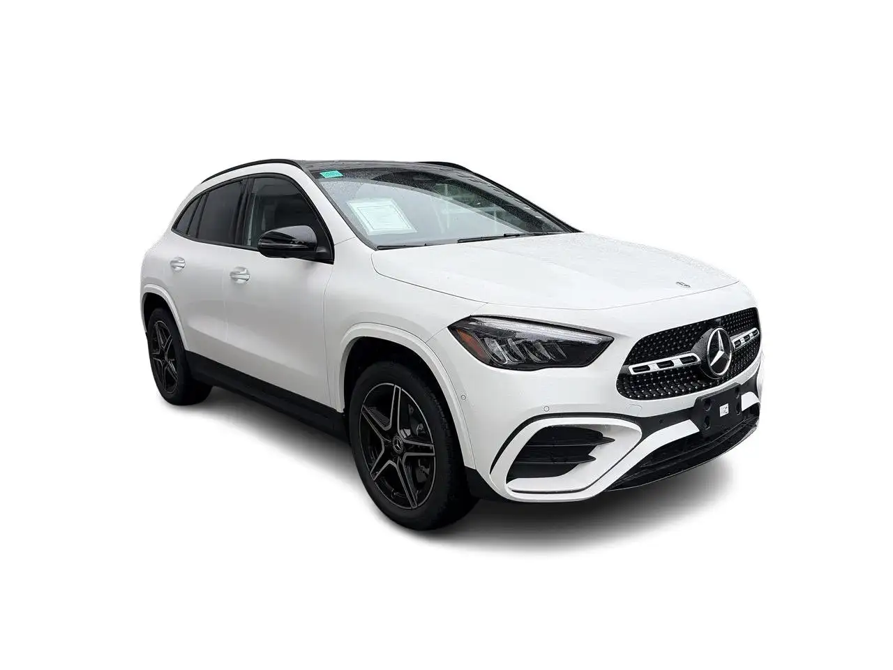 Mercedes-Benz GLA снимка Mercedes-Benz GLA