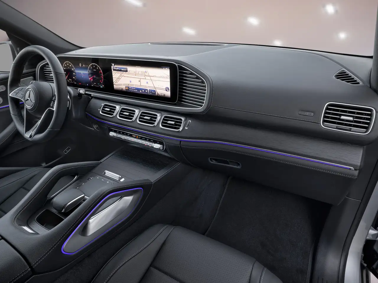 Mercedes-Benz GLE снимка Mercedes-Benz GLE