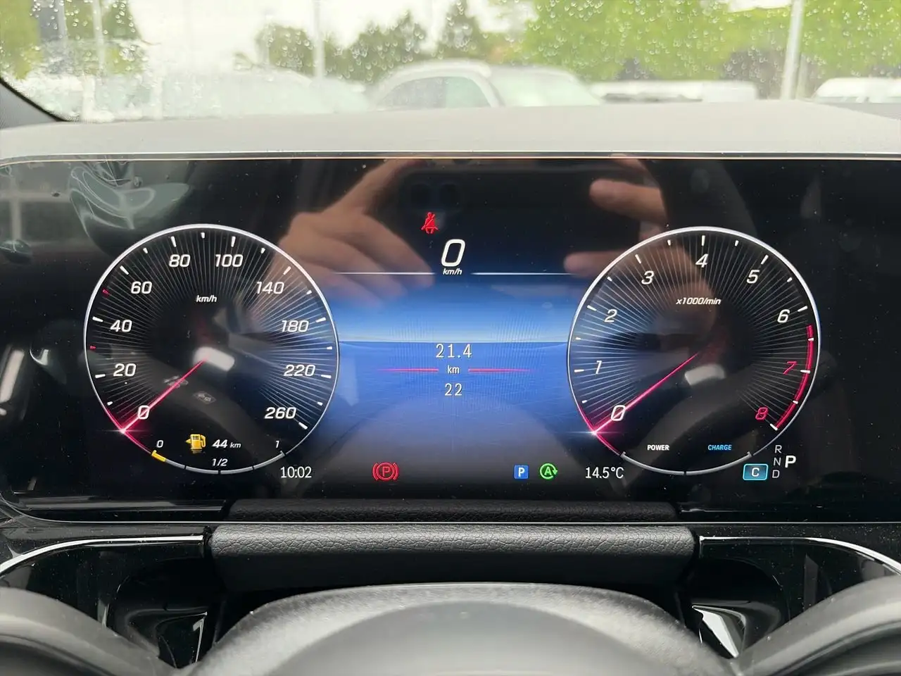 Mercedes-Benz GLA снимка Mercedes-Benz GLA
