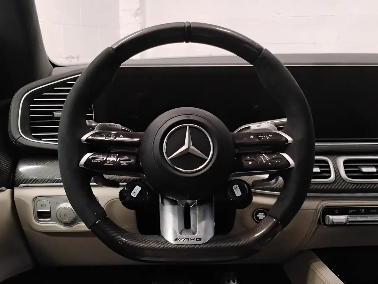 Mercedes-Benz GLE снимка Mercedes-Benz GLE