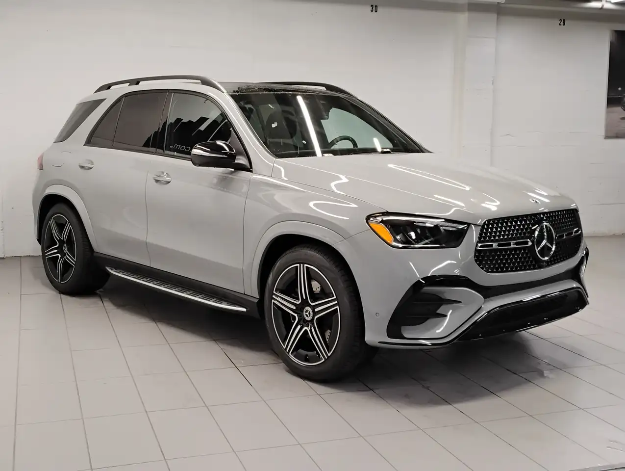 Mercedes-Benz GLE снимка Mercedes-Benz GLE