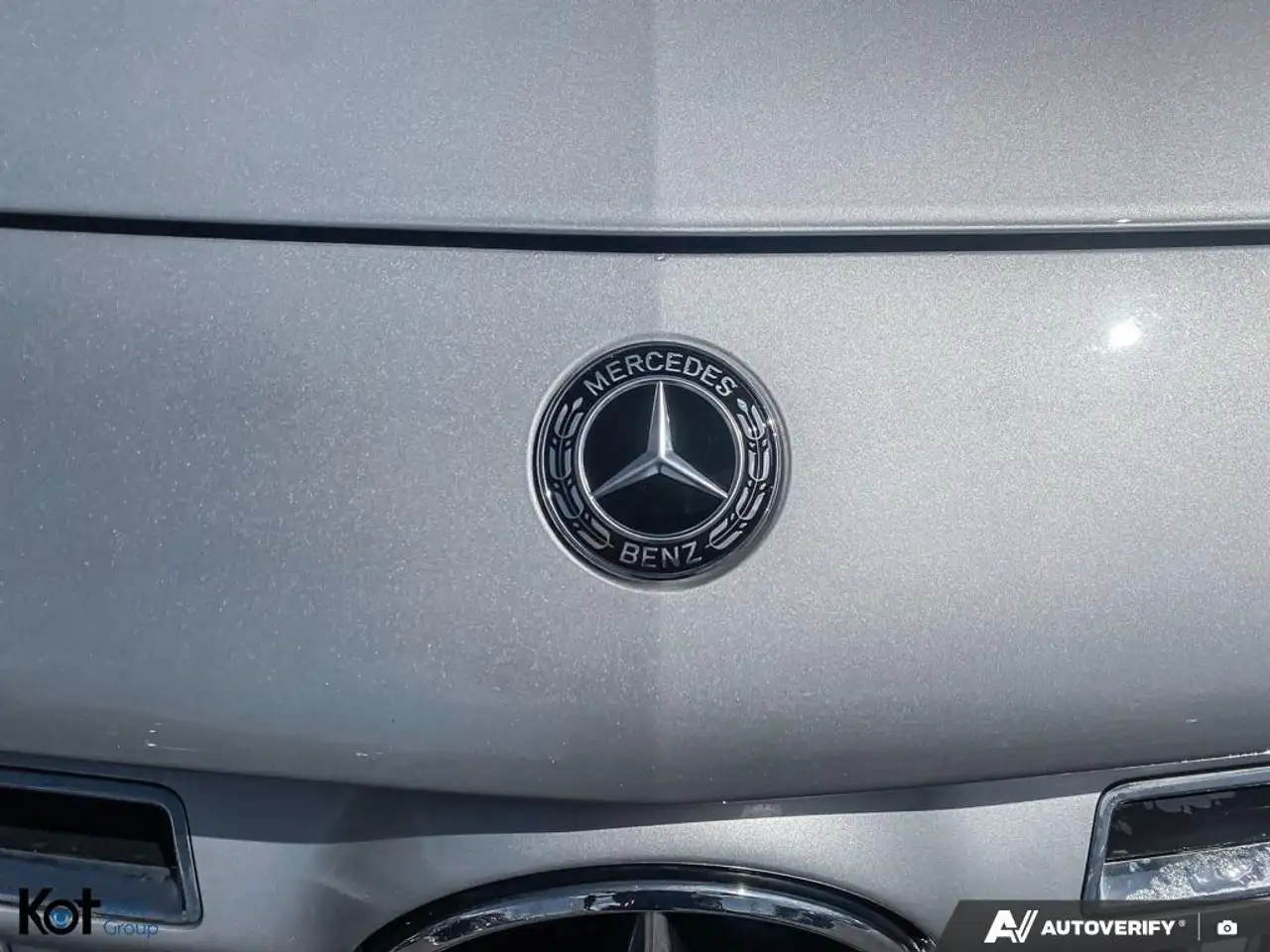 Mercedes-Benz GLA снимка Mercedes-Benz GLA