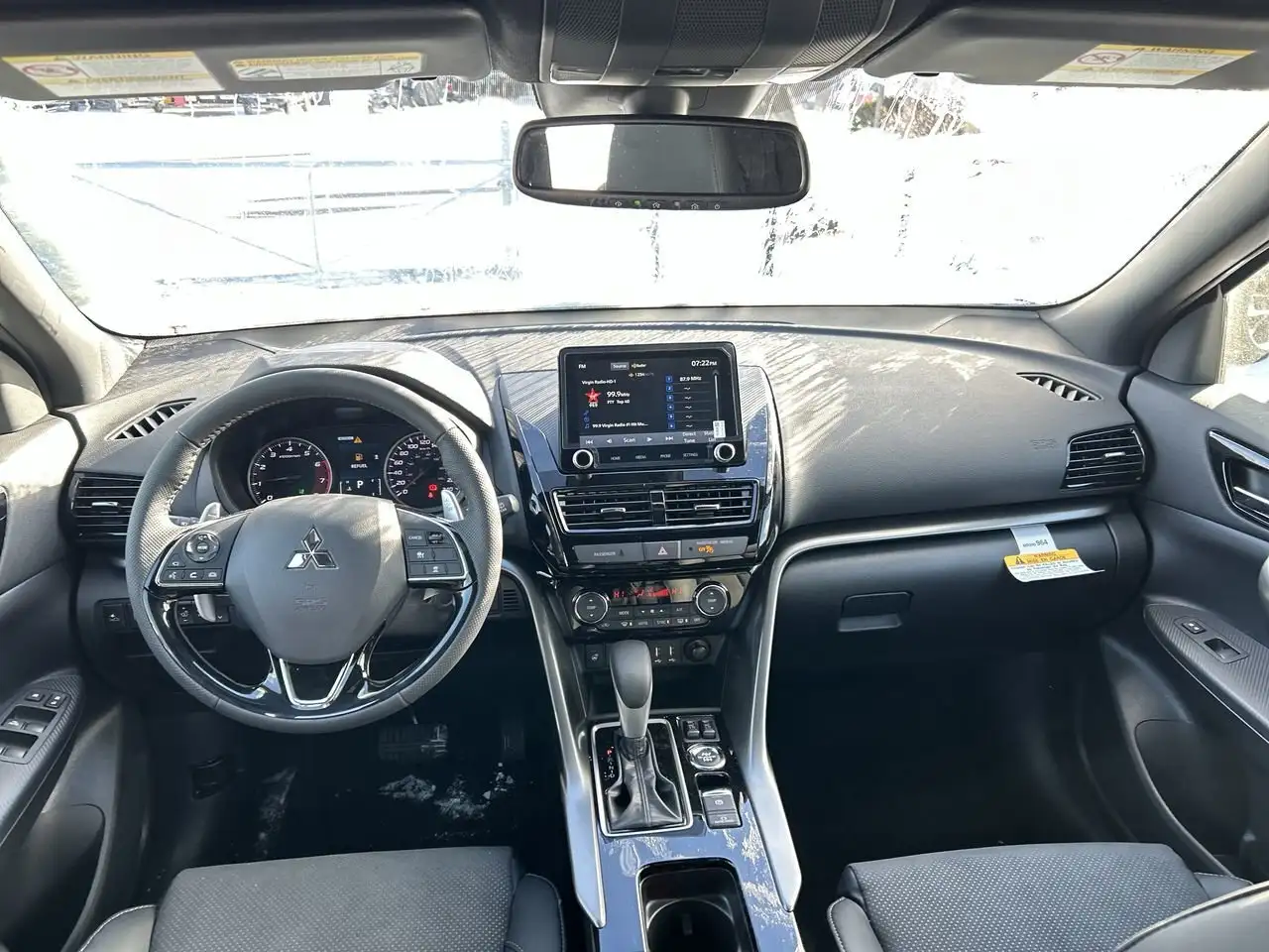 Mitsubishi Eclipse Cross снимка Mitsubishi Eclipse Cross