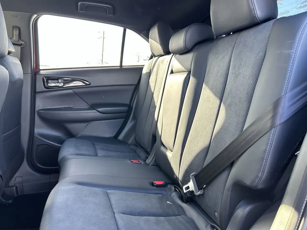 Mitsubishi Eclipse Cross снимка Mitsubishi Eclipse Cross