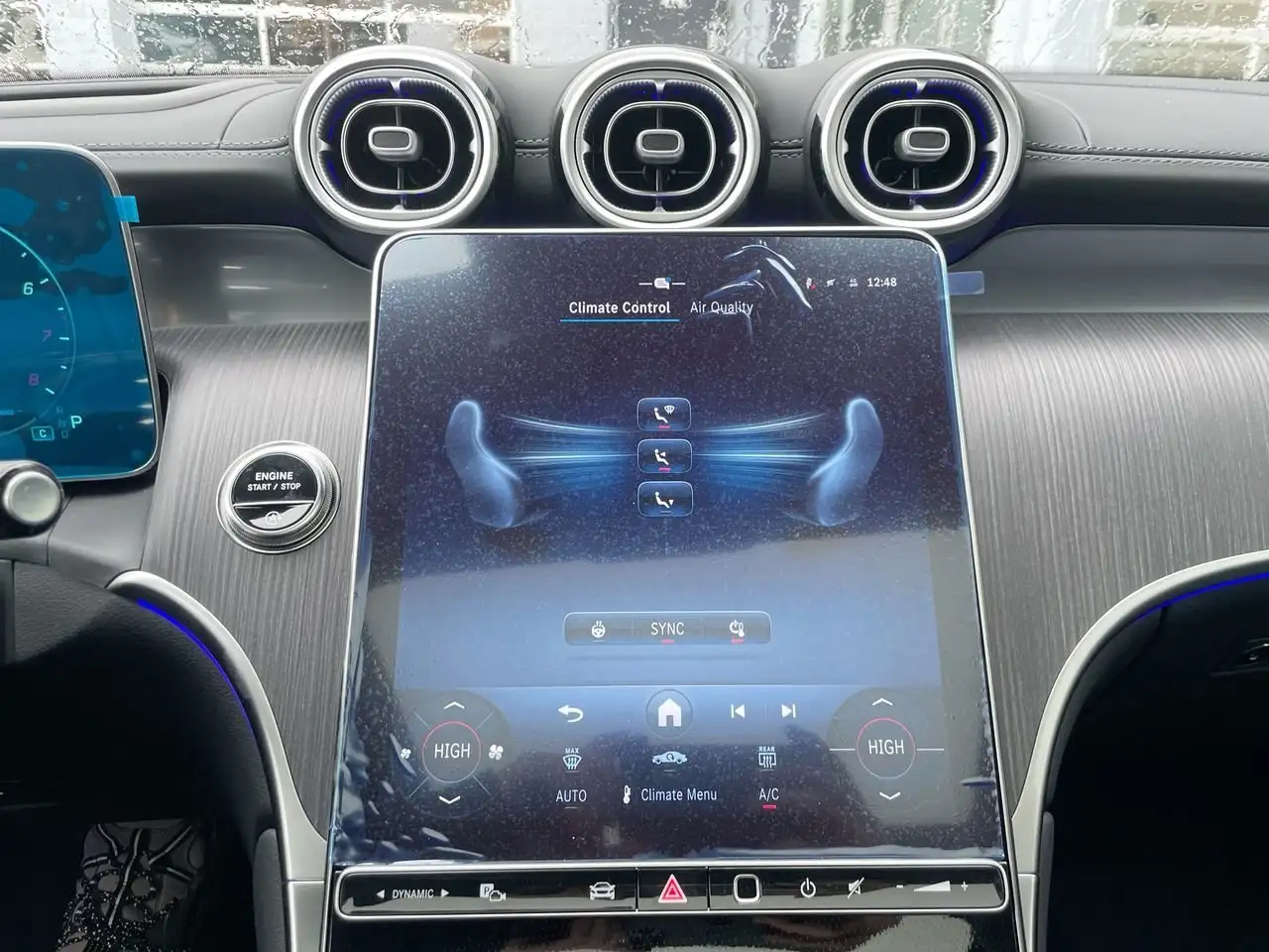 Mercedes-Benz GLC снимка Mercedes-Benz GLC