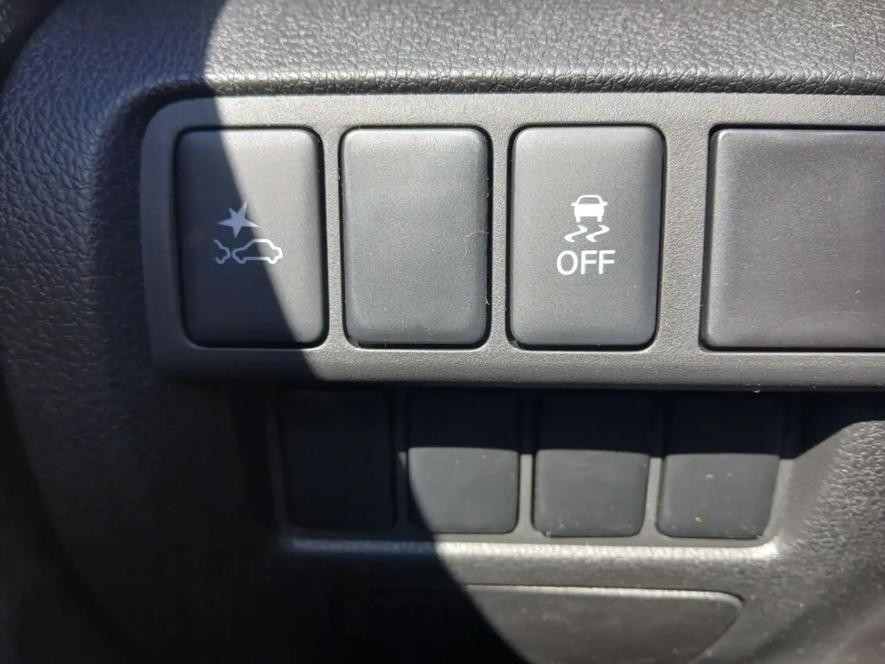 Mitsubishi Eclipse Cross снимка Mitsubishi Eclipse Cross