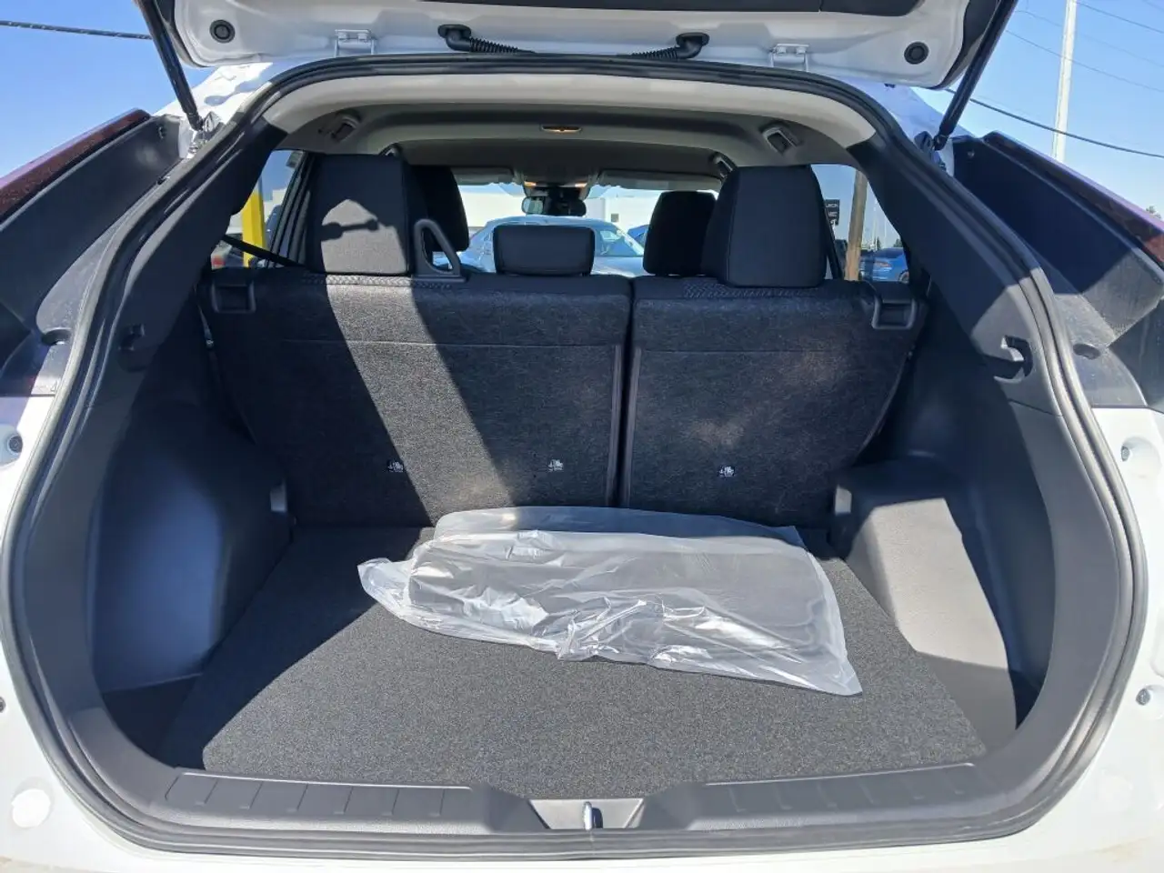 Mitsubishi Eclipse Cross снимка Mitsubishi Eclipse Cross