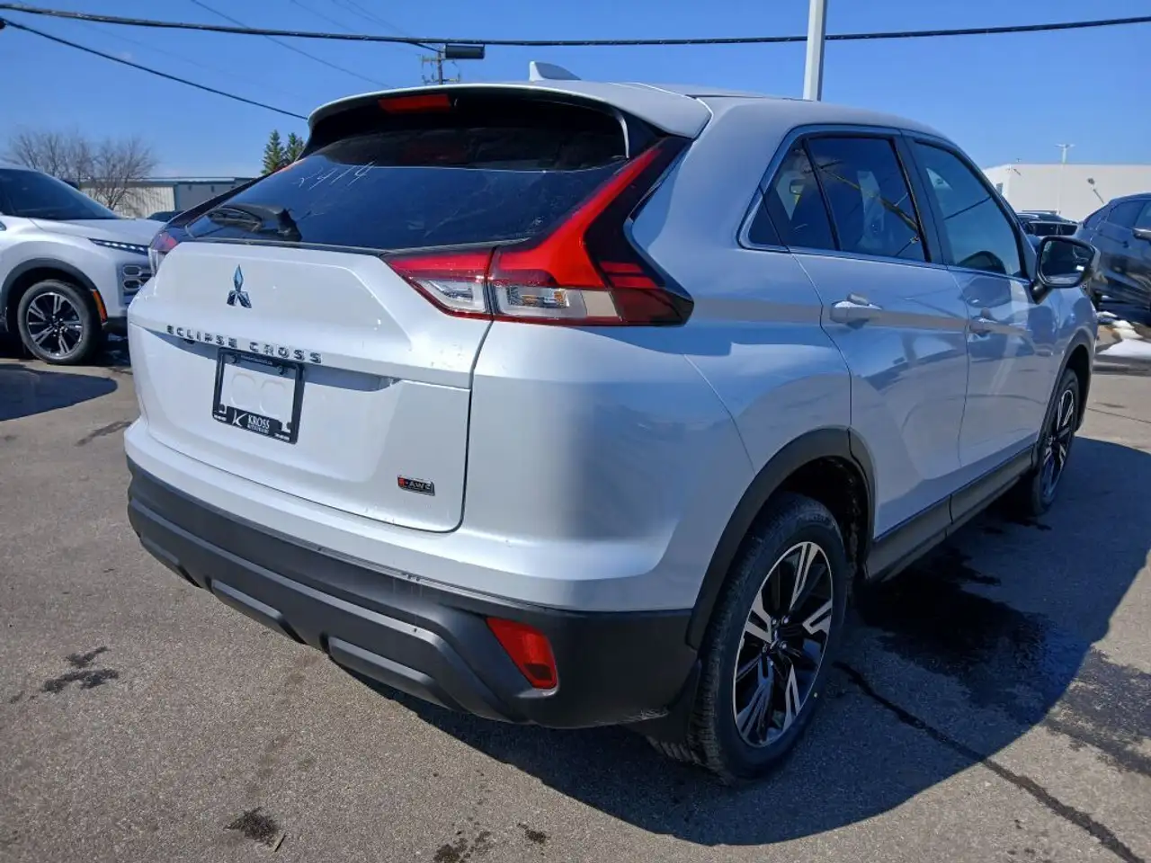 Mitsubishi Eclipse Cross снимка Mitsubishi Eclipse Cross