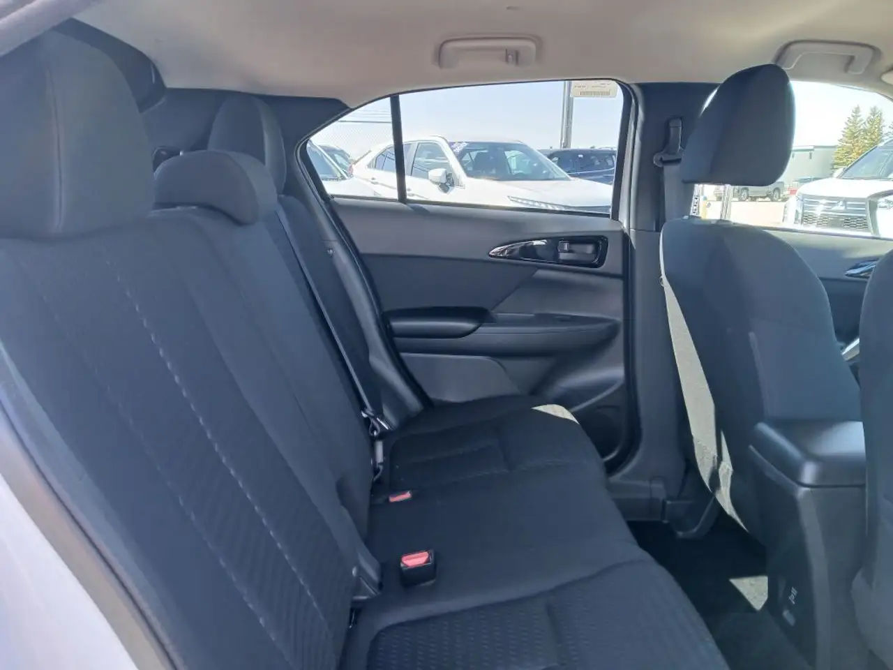 Mitsubishi Eclipse Cross снимка Mitsubishi Eclipse Cross