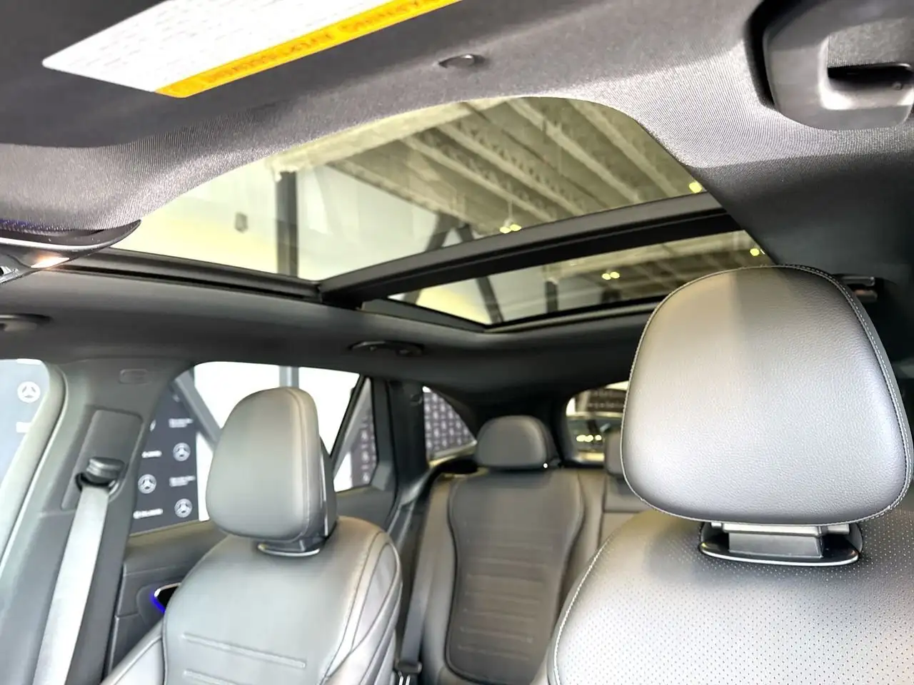 Mercedes-Benz GLC снимка Mercedes-Benz GLC