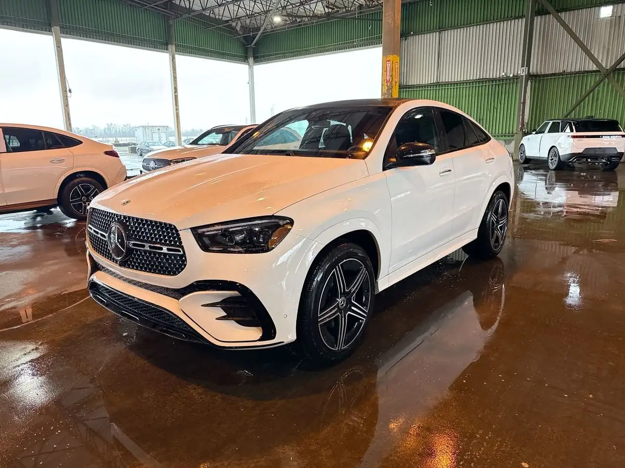 Mercedes-Benz GLE снимка Mercedes-Benz GLE