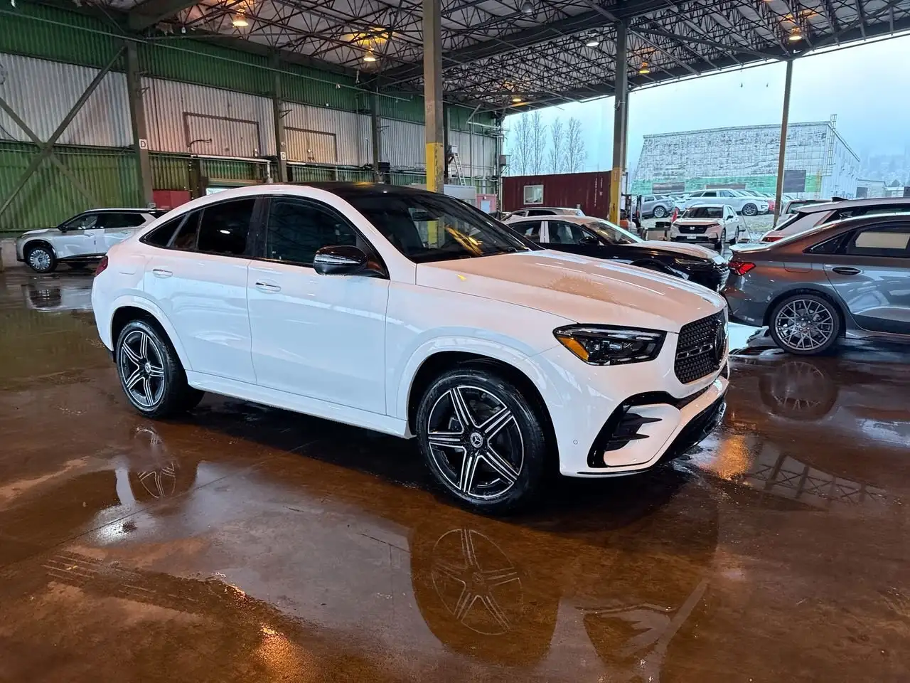 Mercedes-Benz GLE снимка Mercedes-Benz GLE