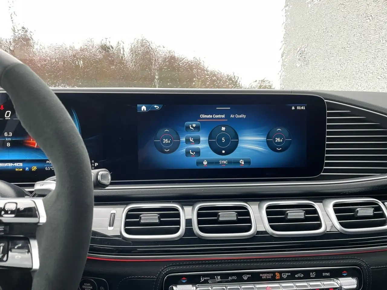 Mercedes-Benz GLE снимка Mercedes-Benz GLE