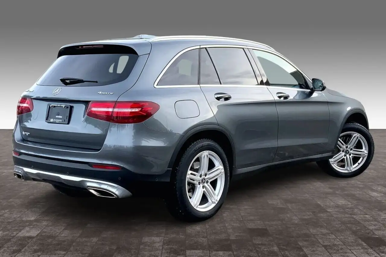 Mercedes-Benz GLC снимка Mercedes-Benz GLC