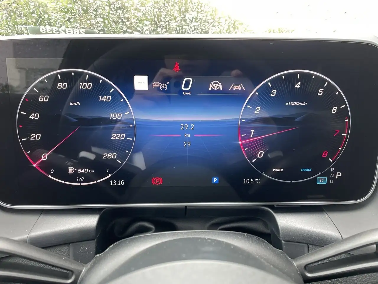 Mercedes-Benz GLC снимка Mercedes-Benz GLC