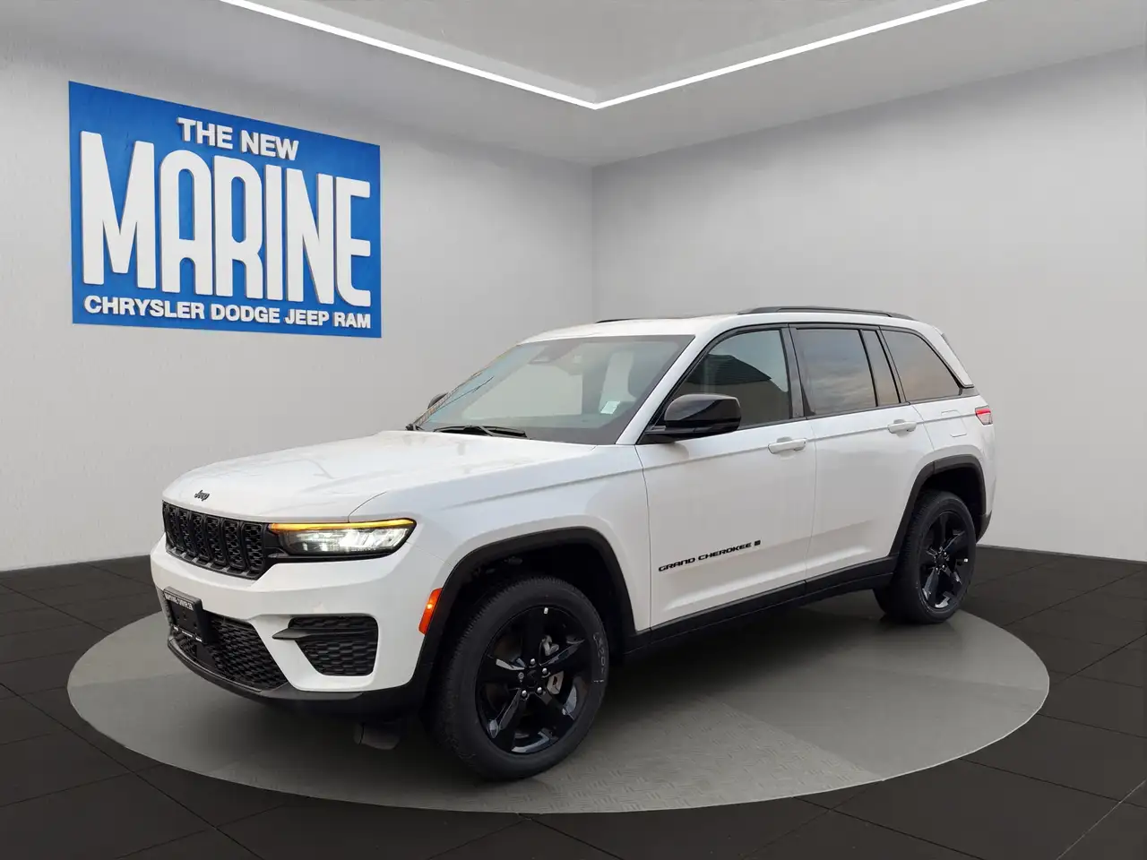 Jeep Grand Cherokee снимка Jeep Grand Cherokee