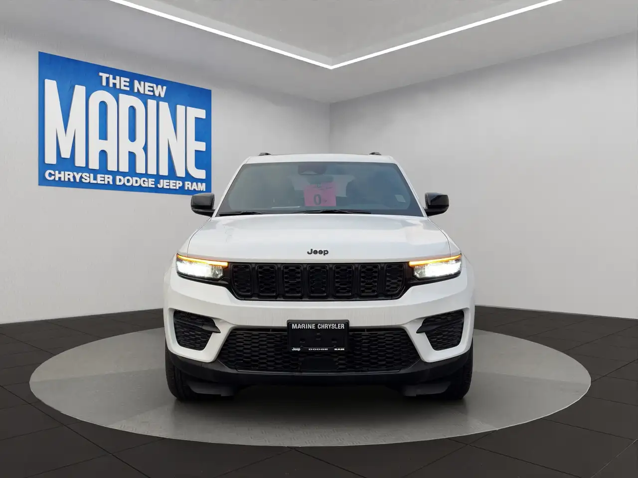 Jeep Grand Cherokee снимка Jeep Grand Cherokee