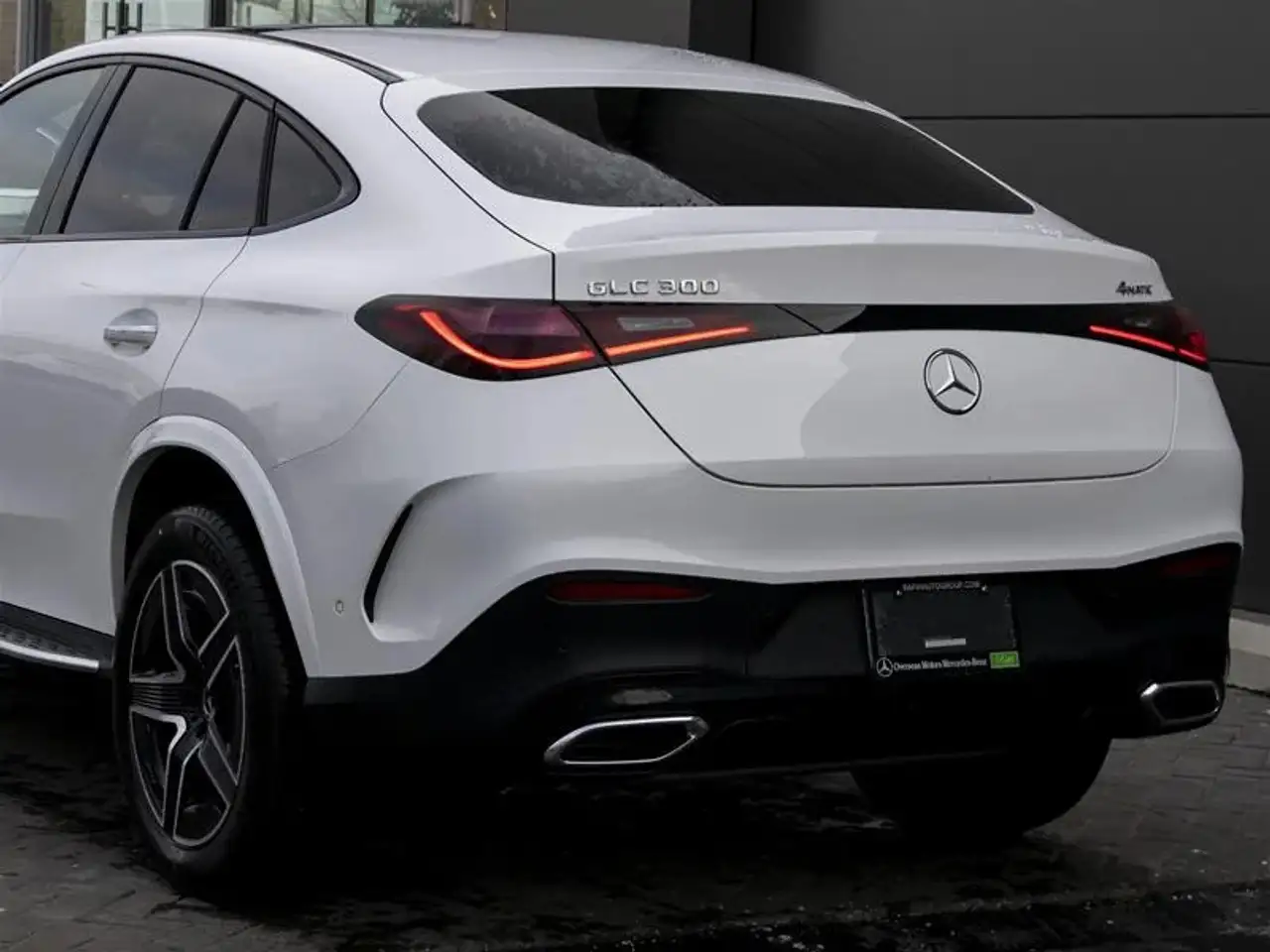 Mercedes-Benz GLC снимка Mercedes-Benz GLC