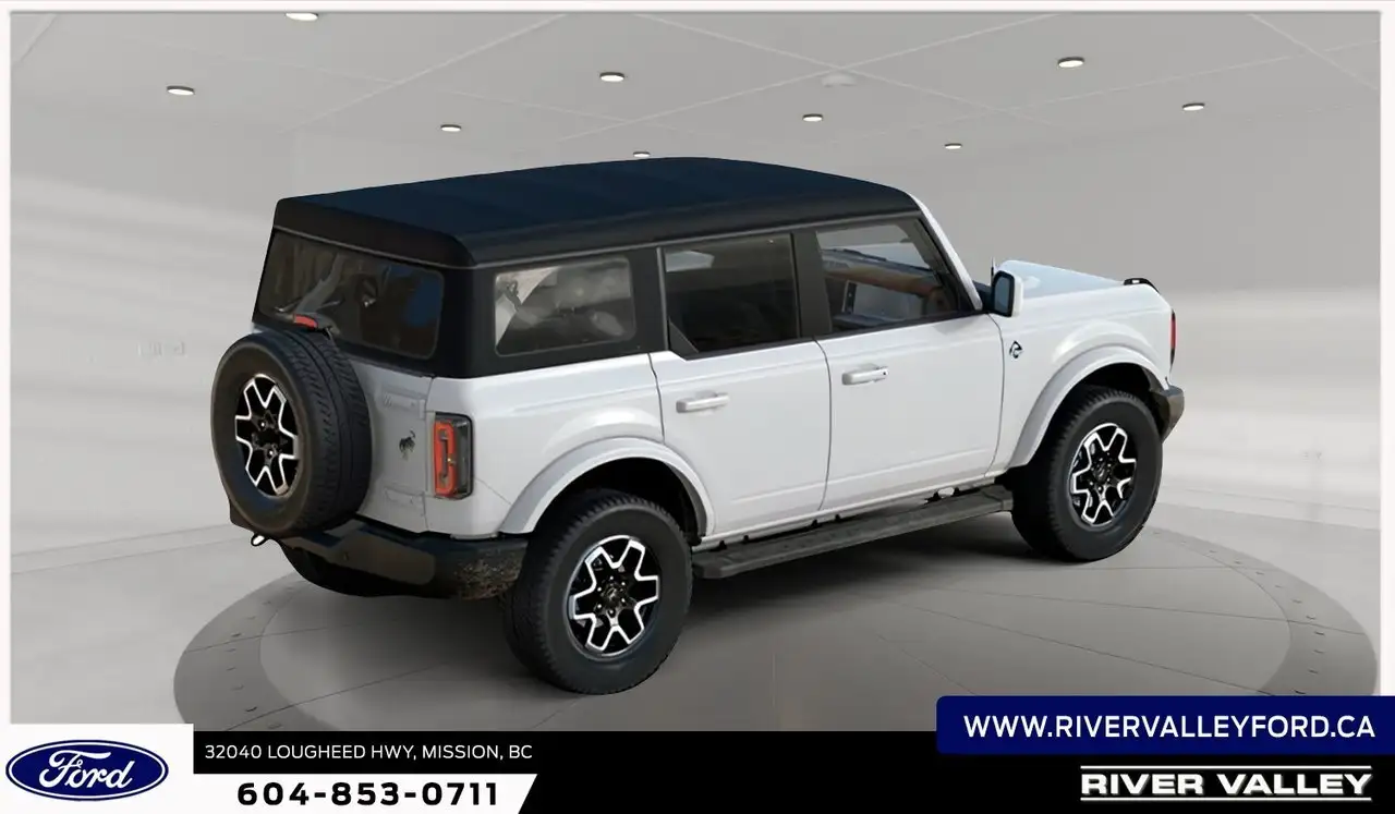 Ford Bronco снимка Ford Bronco