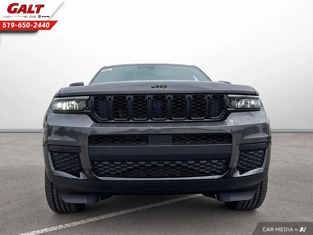 Jeep Grand Cherokee photo Jeep Grand Cherokee