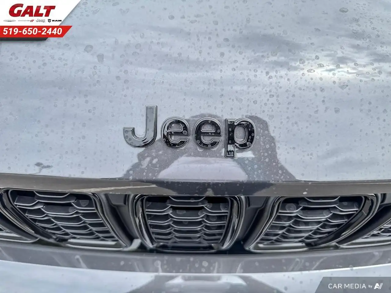 Jeep Grand Cherokee photo Jeep Grand Cherokee