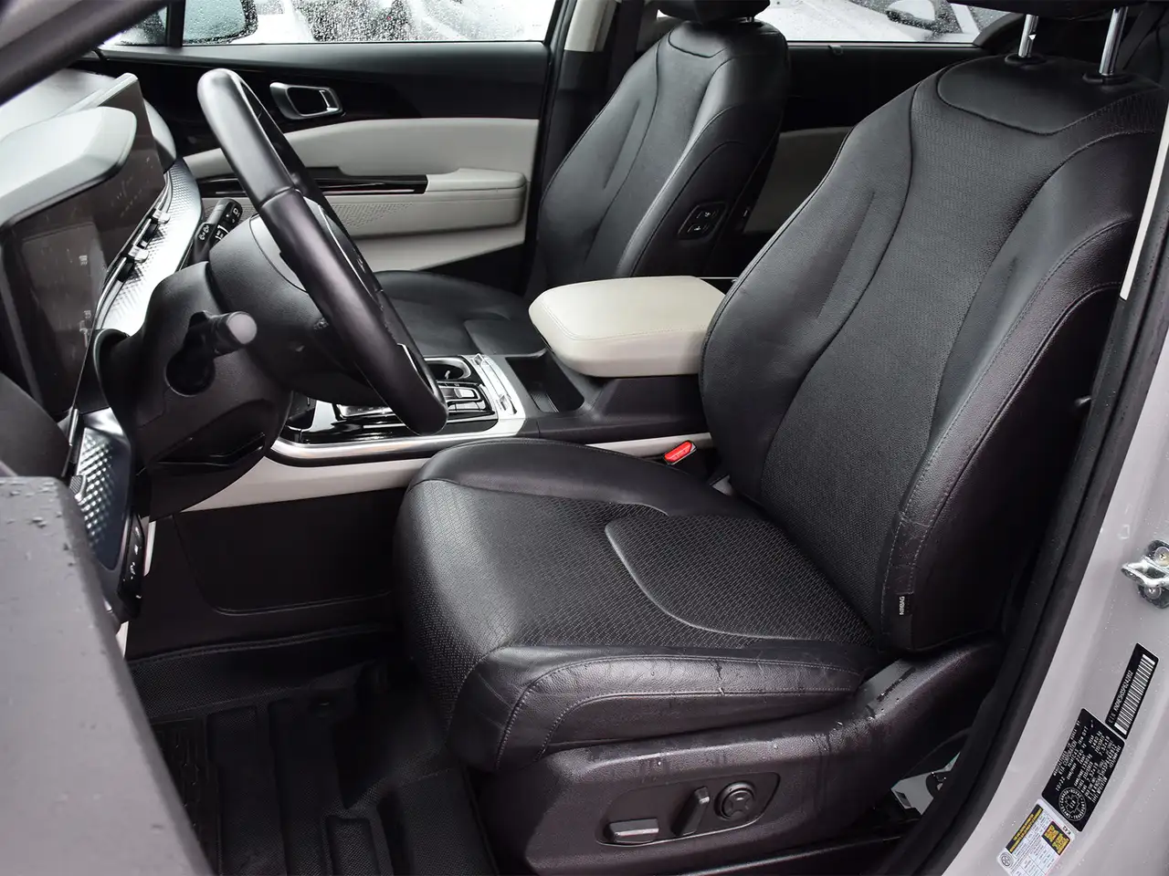 Kia Carnival photo Kia Carnival