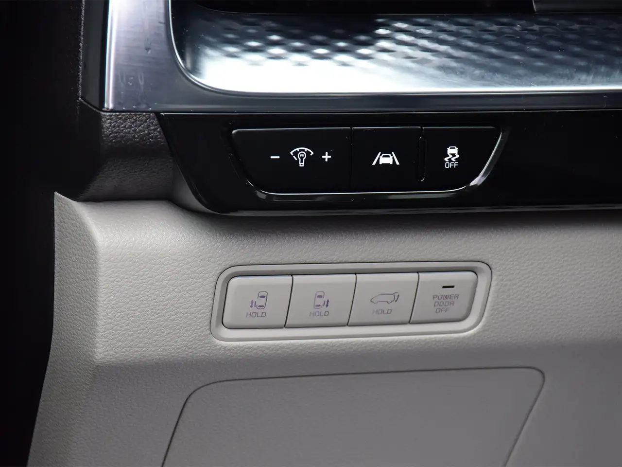 Kia Carnival photo Kia Carnival