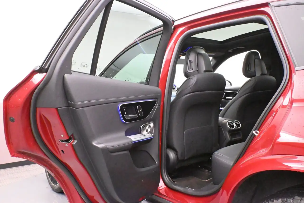 Mercedes-Benz GLC fotografie Mercedes-Benz GLC