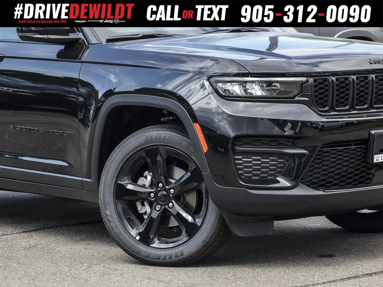 Jeep Grand Cherokee снимка Jeep Grand Cherokee