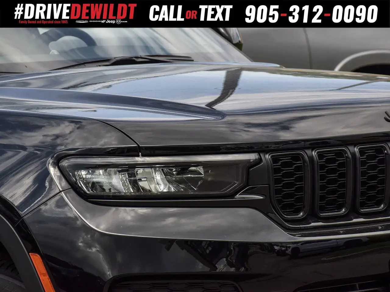 Jeep Grand Cherokee снимка Jeep Grand Cherokee