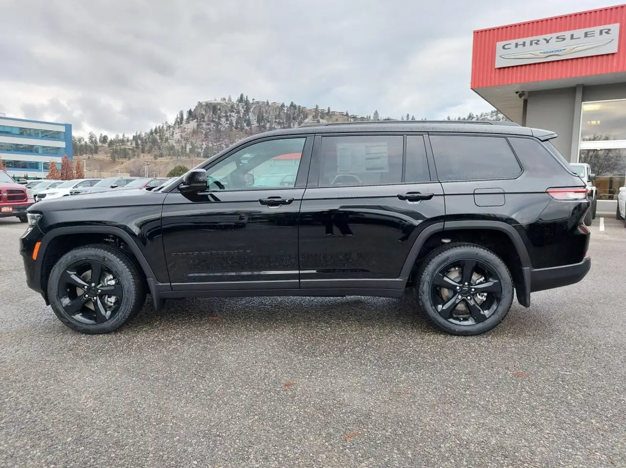 Jeep Grand Cherokee снимка Jeep Grand Cherokee