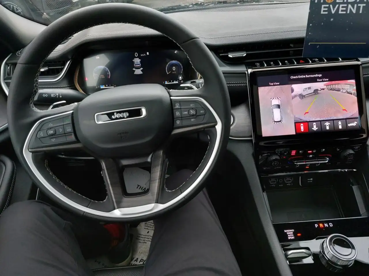 Jeep Grand Cherokee снимка Jeep Grand Cherokee