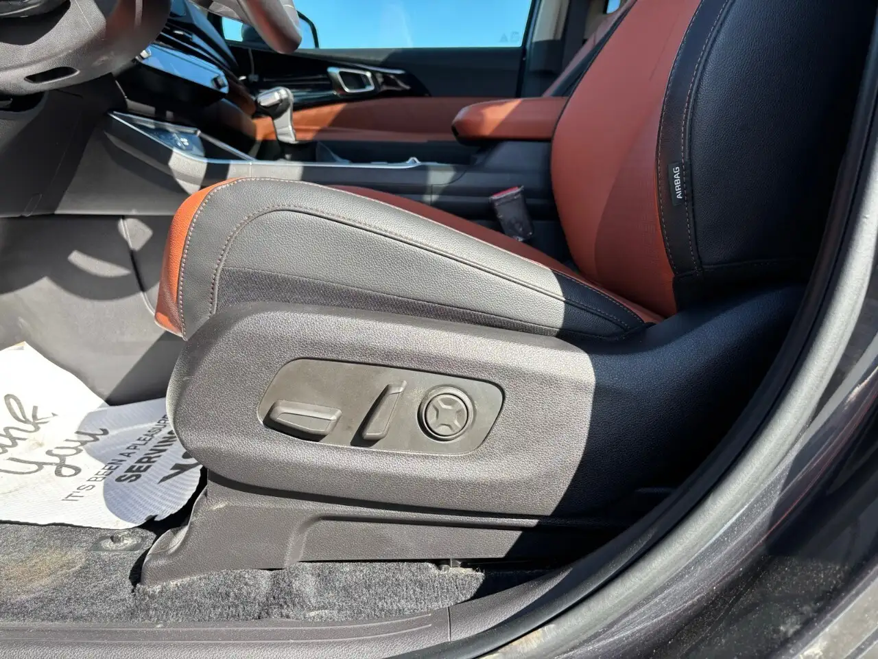 Kia Carnival photo Kia Carnival