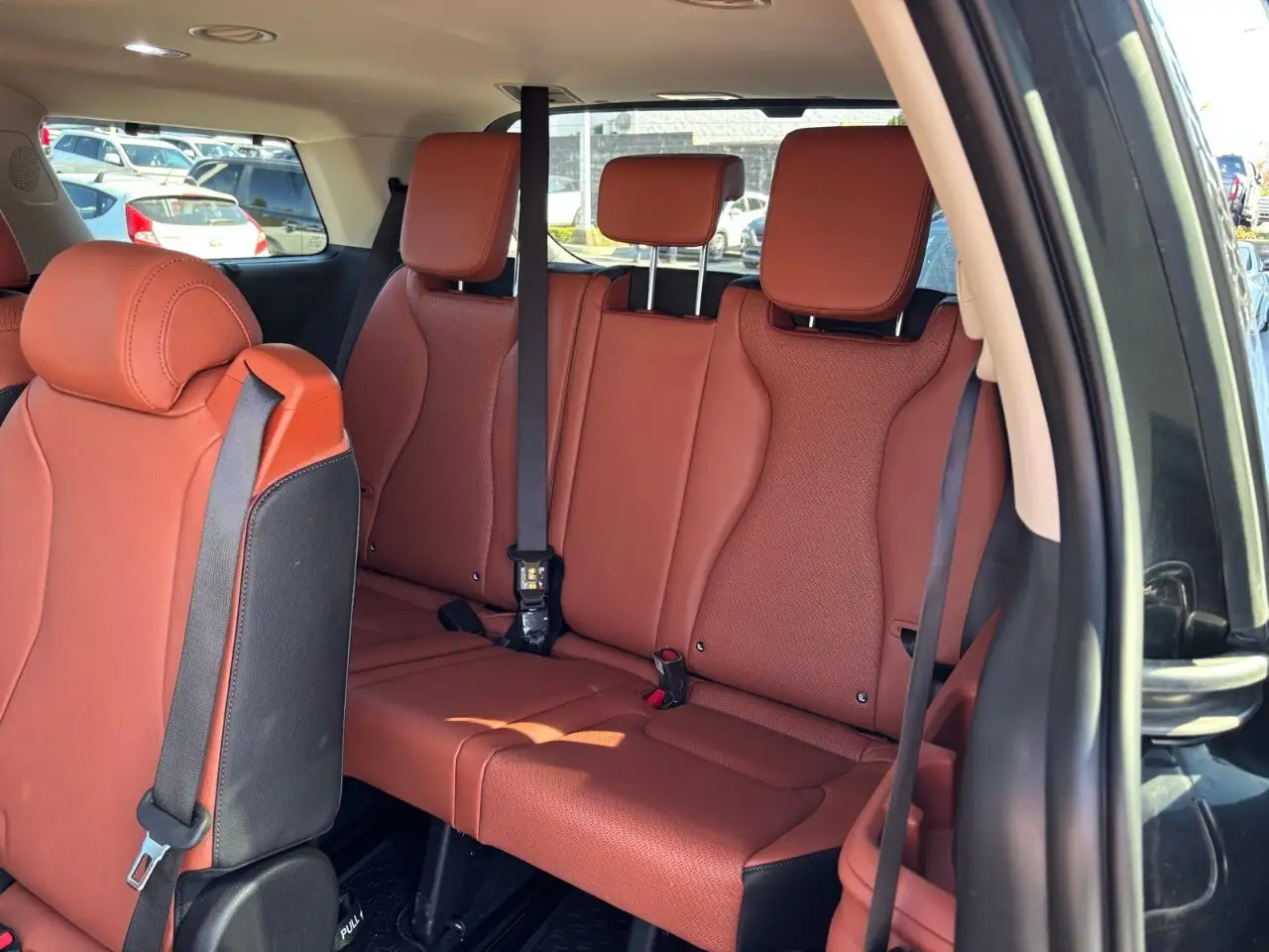 Kia Carnival photo Kia Carnival
