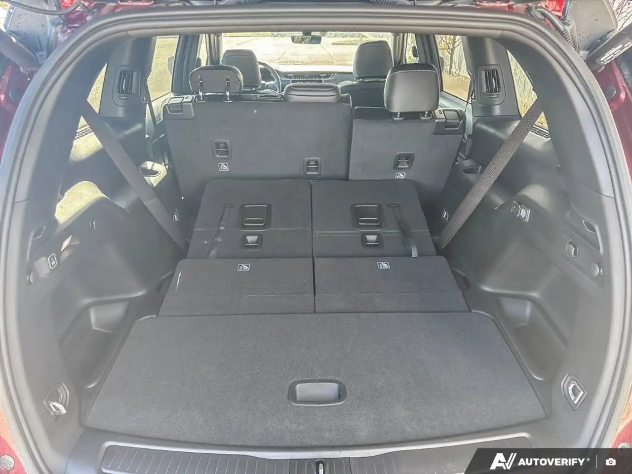 Jeep Grand Cherokee photo Jeep Grand Cherokee