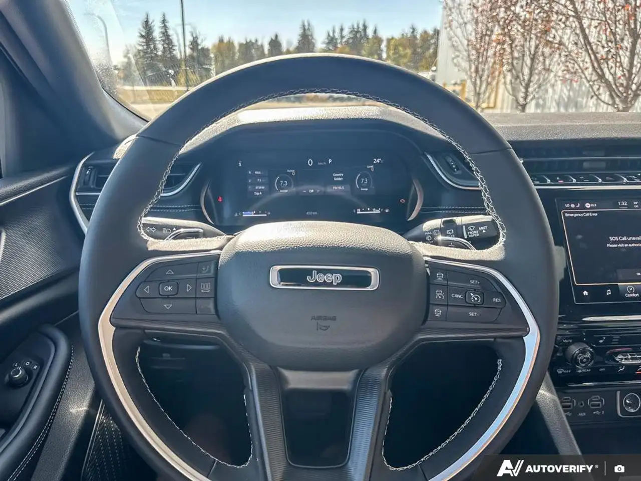 Jeep Grand Cherokee photo Jeep Grand Cherokee