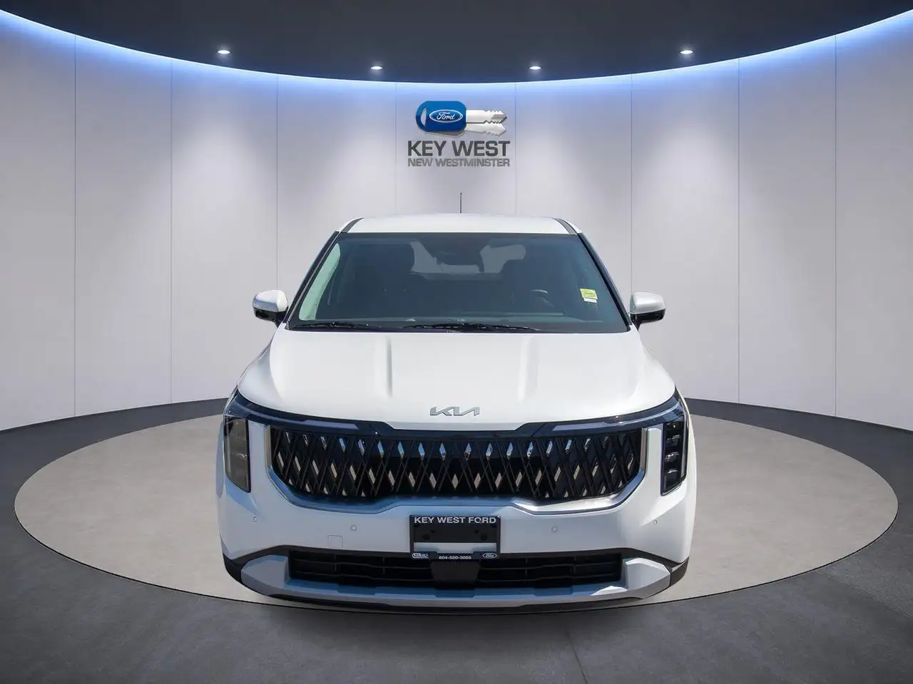 Kia Carnival снимка Kia Carnival