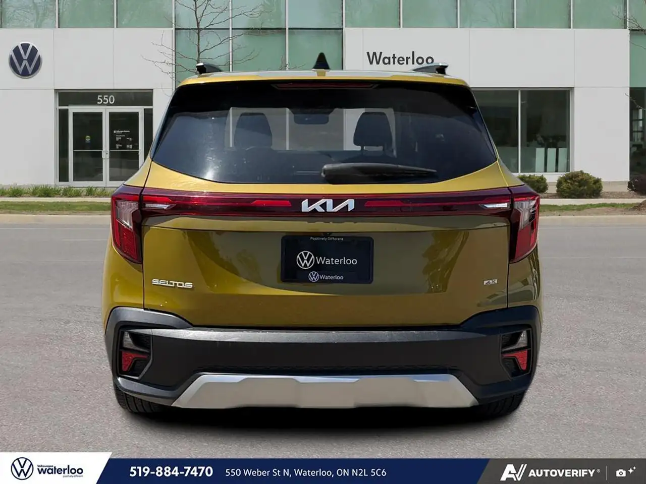 Kia Seltos снимка Kia Seltos