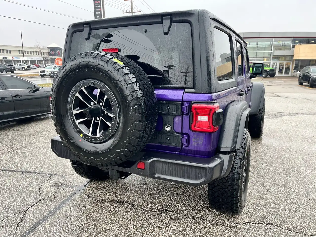 Jeep Wrangler снимка Jeep Wrangler