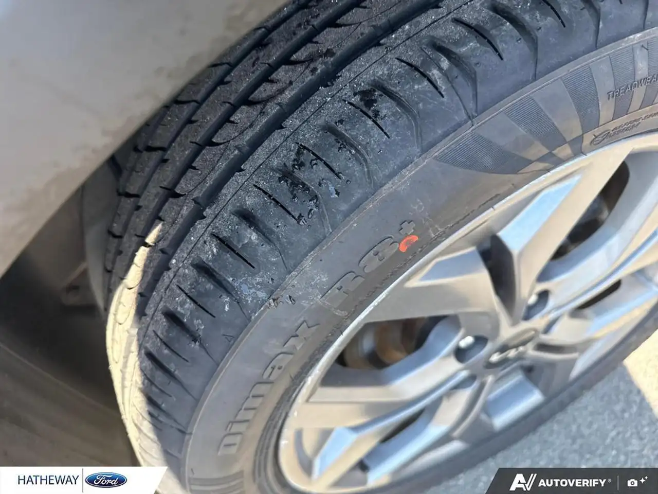Kia Seltos снимка Kia Seltos