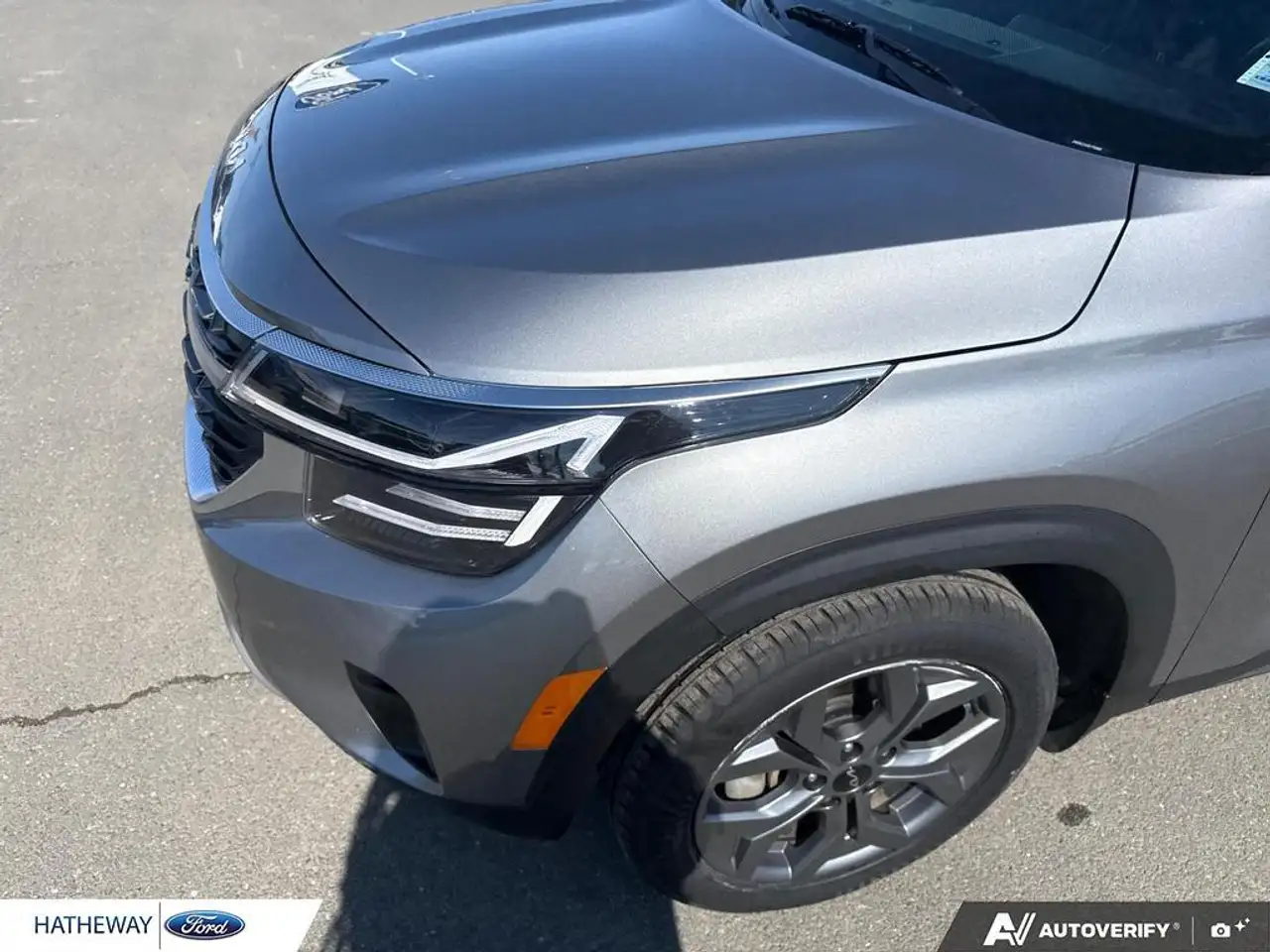 Kia Seltos снимка Kia Seltos